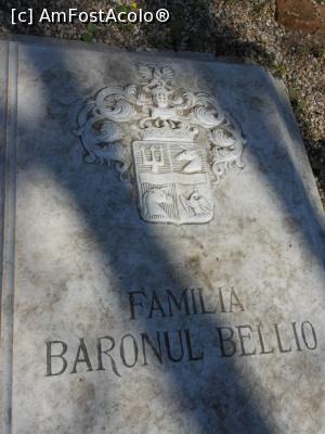 [P04] Panteonul României - Cimitirul Bellu. Piatra funerară a familiei Bellio. » foto by iulianic
 - 
<span class="allrVoted glyphicon glyphicon-heart hidden" id="av1218476"></span>
<a class="m-l-10 hidden" id="sv1218476" onclick="voting_Foto_DelVot(,1218476,22321)" role="button">șterge vot <span class="glyphicon glyphicon-remove"></span></a>
<a id="v91218476" class=" c-red"  onclick="voting_Foto_SetVot(1218476)" role="button"><span class="glyphicon glyphicon-heart-empty"></span> <b>LIKE</b> = Votează poza</a> <img class="hidden"  id="f1218476W9" src="/imagini/loader.gif" border="0" /><span class="AjErrMes hidden" id="e1218476ErM"></span>