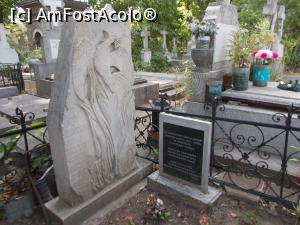 [P15] ”Pasărea Fonix” . Dedicația Miliței Pertașcu, marelui sculptor Boris Barnovski. » foto by mihaelavoicu
 - 
<span class="allrVoted glyphicon glyphicon-heart hidden" id="av1107848"></span>
<a class="m-l-10 hidden" id="sv1107848" onclick="voting_Foto_DelVot(,1107848,22321)" role="button">șterge vot <span class="glyphicon glyphicon-remove"></span></a>
<a id="v91107848" class=" c-red"  onclick="voting_Foto_SetVot(1107848)" role="button"><span class="glyphicon glyphicon-heart-empty"></span> <b>LIKE</b> = Votează poza</a> <img class="hidden"  id="f1107848W9" src="/imagini/loader.gif" border="0" /><span class="AjErrMes hidden" id="e1107848ErM"></span>
