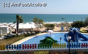 [P07] Piscina copiilor din fața hotelului » foto by floracol
 - 
<span class="allrVoted glyphicon glyphicon-heart hidden" id="av894709"></span>
<a class="m-l-10 hidden" id="sv894709" onclick="voting_Foto_DelVot(,894709,22322)" role="button">șterge vot <span class="glyphicon glyphicon-remove"></span></a>
<a id="v9894709" class=" c-red"  onclick="voting_Foto_SetVot(894709)" role="button"><span class="glyphicon glyphicon-heart-empty"></span> <b>LIKE</b> = Votează poza</a> <img class="hidden"  id="f894709W9" src="/imagini/loader.gif" border="0" /><span class="AjErrMes hidden" id="e894709ErM"></span>