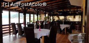 [P20] Terasa/Restaurant primul nivel » foto by Adelina R
 - 
<span class="allrVoted glyphicon glyphicon-heart hidden" id="av1183081"></span>
<a class="m-l-10 hidden" id="sv1183081" onclick="voting_Foto_DelVot(,1183081,22336)" role="button">șterge vot <span class="glyphicon glyphicon-remove"></span></a>
<a id="v91183081" class=" c-red"  onclick="voting_Foto_SetVot(1183081)" role="button"><span class="glyphicon glyphicon-heart-empty"></span> <b>LIKE</b> = Votează poza</a> <img class="hidden"  id="f1183081W9" src="/imagini/loader.gif" border="0" /><span class="AjErrMes hidden" id="e1183081ErM"></span>