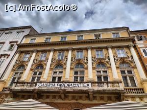 [P24] Rijeka, arhitectură imperială » foto by crismis
 - 
<span class="allrVoted glyphicon glyphicon-heart hidden" id="av1346459"></span>
<a class="m-l-10 hidden" id="sv1346459" onclick="voting_Foto_DelVot(,1346459,22352)" role="button">șterge vot <span class="glyphicon glyphicon-remove"></span></a>
<a id="v91346459" class=" c-red"  onclick="voting_Foto_SetVot(1346459)" role="button"><span class="glyphicon glyphicon-heart-empty"></span> <b>LIKE</b> = Votează poza</a> <img class="hidden"  id="f1346459W9" src="/imagini/loader.gif" border="0" /><span class="AjErrMes hidden" id="e1346459ErM"></span>