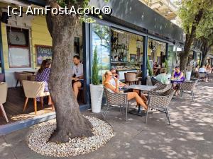 [P05] O cafenea în Rijeka » foto by crismis
 - 
<span class="allrVoted glyphicon glyphicon-heart hidden" id="av1346440"></span>
<a class="m-l-10 hidden" id="sv1346440" onclick="voting_Foto_DelVot(,1346440,22352)" role="button">șterge vot <span class="glyphicon glyphicon-remove"></span></a>
<a id="v91346440" class=" c-red"  onclick="voting_Foto_SetVot(1346440)" role="button"><span class="glyphicon glyphicon-heart-empty"></span> <b>LIKE</b> = Votează poza</a> <img class="hidden"  id="f1346440W9" src="/imagini/loader.gif" border="0" /><span class="AjErrMes hidden" id="e1346440ErM"></span>