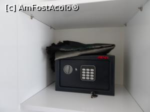 [P19] Rosso Hotel 3* Izmit - seiful cu cheie, gratuit » foto by nicole33
 - 
<span class="allrVoted glyphicon glyphicon-heart hidden" id="av883225"></span>
<a class="m-l-10 hidden" id="sv883225" onclick="voting_Foto_DelVot(,883225,22373)" role="button">șterge vot <span class="glyphicon glyphicon-remove"></span></a>
<a id="v9883225" class=" c-red"  onclick="voting_Foto_SetVot(883225)" role="button"><span class="glyphicon glyphicon-heart-empty"></span> <b>LIKE</b> = Votează poza</a> <img class="hidden"  id="f883225W9" src="/imagini/loader.gif" border="0" /><span class="AjErrMes hidden" id="e883225ErM"></span>