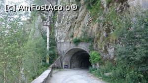 [P45] Am ajuns la tunelul de la Barajul Vidraru - drumeția s-a încheiat.  » foto by Aurici
 - 
<span class="allrVoted glyphicon glyphicon-heart hidden" id="av883760"></span>
<a class="m-l-10 hidden" id="sv883760" onclick="voting_Foto_DelVot(,883760,22380)" role="button">șterge vot <span class="glyphicon glyphicon-remove"></span></a>
<a id="v9883760" class=" c-red"  onclick="voting_Foto_SetVot(883760)" role="button"><span class="glyphicon glyphicon-heart-empty"></span> <b>LIKE</b> = Votează poza</a> <img class="hidden"  id="f883760W9" src="/imagini/loader.gif" border="0" /><span class="AjErrMes hidden" id="e883760ErM"></span>