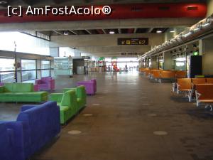 [P27] Aeroportul » foto by nela b
 - 
<span class="allrVoted glyphicon glyphicon-heart hidden" id="av883887"></span>
<a class="m-l-10 hidden" id="sv883887" onclick="voting_Foto_DelVot(,883887,22382)" role="button">șterge vot <span class="glyphicon glyphicon-remove"></span></a>
<a id="v9883887" class=" c-red"  onclick="voting_Foto_SetVot(883887)" role="button"><span class="glyphicon glyphicon-heart-empty"></span> <b>LIKE</b> = Votează poza</a> <img class="hidden"  id="f883887W9" src="/imagini/loader.gif" border="0" /><span class="AjErrMes hidden" id="e883887ErM"></span>