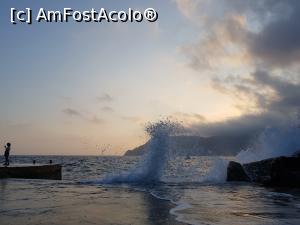 [P08] Valuri la Vernazza » foto by IoanaV
 - 
<span class="allrVoted glyphicon glyphicon-heart hidden" id="av885619"></span>
<a class="m-l-10 hidden" id="sv885619" onclick="voting_Foto_DelVot(,885619,22403)" role="button">șterge vot <span class="glyphicon glyphicon-remove"></span></a>
<a id="v9885619" class=" c-red"  onclick="voting_Foto_SetVot(885619)" role="button"><span class="glyphicon glyphicon-heart-empty"></span> <b>LIKE</b> = Votează poza</a> <img class="hidden"  id="f885619W9" src="/imagini/loader.gif" border="0" /><span class="AjErrMes hidden" id="e885619ErM"></span>