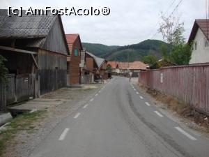 [P02] La pas pe strada Kullomezo, către Casa fluturilor de la Praid.  » foto by Floryn81
 - 
<span class="allrVoted glyphicon glyphicon-heart hidden" id="av781652"></span>
<a class="m-l-10 hidden" id="sv781652" onclick="voting_Foto_DelVot(,781652,22424)" role="button">șterge vot <span class="glyphicon glyphicon-remove"></span></a>
<a id="v9781652" class=" c-red"  onclick="voting_Foto_SetVot(781652)" role="button"><span class="glyphicon glyphicon-heart-empty"></span> <b>LIKE</b> = Votează poza</a> <img class="hidden"  id="f781652W9" src="/imagini/loader.gif" border="0" /><span class="AjErrMes hidden" id="e781652ErM"></span>