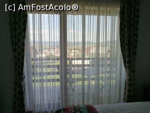 [P10] Vedre spre balcon » foto by crismis
 - 
<span class="allrVoted glyphicon glyphicon-heart hidden" id="av987289"></span>
<a class="m-l-10 hidden" id="sv987289" onclick="voting_Foto_DelVot(,987289,22425)" role="button">șterge vot <span class="glyphicon glyphicon-remove"></span></a>
<a id="v9987289" class=" c-red"  onclick="voting_Foto_SetVot(987289)" role="button"><span class="glyphicon glyphicon-heart-empty"></span> <b>LIKE</b> = Votează poza</a> <img class="hidden"  id="f987289W9" src="/imagini/loader.gif" border="0" /><span class="AjErrMes hidden" id="e987289ErM"></span>