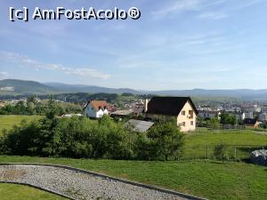 [P26] Vedere de pe balcon, dimineața » foto by crismis
 - 
<span class="allrVoted glyphicon glyphicon-heart hidden" id="av987305"></span>
<a class="m-l-10 hidden" id="sv987305" onclick="voting_Foto_DelVot(,987305,22425)" role="button">șterge vot <span class="glyphicon glyphicon-remove"></span></a>
<a id="v9987305" class=" c-red"  onclick="voting_Foto_SetVot(987305)" role="button"><span class="glyphicon glyphicon-heart-empty"></span> <b>LIKE</b> = Votează poza</a> <img class="hidden"  id="f987305W9" src="/imagini/loader.gif" border="0" /><span class="AjErrMes hidden" id="e987305ErM"></span>