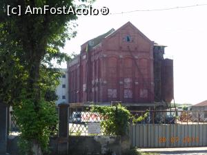 [P11] Oltenița - Moara Dunărea (1913) la ieșirea spre București.  » foto by iulianic
 - 
<span class="allrVoted glyphicon glyphicon-heart hidden" id="av884745"></span>
<a class="m-l-10 hidden" id="sv884745" onclick="voting_Foto_DelVot(,884745,22428)" role="button">șterge vot <span class="glyphicon glyphicon-remove"></span></a>
<a id="v9884745" class=" c-red"  onclick="voting_Foto_SetVot(884745)" role="button"><span class="glyphicon glyphicon-heart-empty"></span> <b>LIKE</b> = Votează poza</a> <img class="hidden"  id="f884745W9" src="/imagini/loader.gif" border="0" /><span class="AjErrMes hidden" id="e884745ErM"></span>