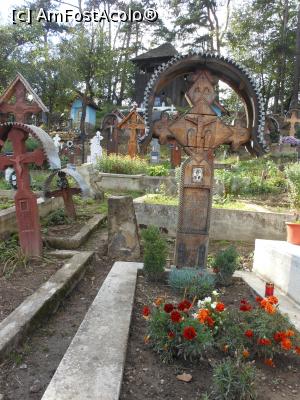 [P19] Ieud - Biserica de lemn din Ieud Deal. În cimitir. » foto by iulianic
 - 
<span class="allrVoted glyphicon glyphicon-heart hidden" id="av1330233"></span>
<a class="m-l-10 hidden" id="sv1330233" onclick="voting_Foto_DelVot(,1330233,22446)" role="button">șterge vot <span class="glyphicon glyphicon-remove"></span></a>
<a id="v91330233" class=" c-red"  onclick="voting_Foto_SetVot(1330233)" role="button"><span class="glyphicon glyphicon-heart-empty"></span> <b>LIKE</b> = Votează poza</a> <img class="hidden"  id="f1330233W9" src="/imagini/loader.gif" border="0" /><span class="AjErrMes hidden" id="e1330233ErM"></span>
