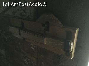[P21] V-am spus ca avea un sistem de inchidere interesant » foto by mishu
 - 
<span class="allrVoted glyphicon glyphicon-heart hidden" id="av924263"></span>
<a class="m-l-10 hidden" id="sv924263" onclick="voting_Foto_DelVot(,924263,22446)" role="button">șterge vot <span class="glyphicon glyphicon-remove"></span></a>
<a id="v9924263" class=" c-red"  onclick="voting_Foto_SetVot(924263)" role="button"><span class="glyphicon glyphicon-heart-empty"></span> <b>LIKE</b> = Votează poza</a> <img class="hidden"  id="f924263W9" src="/imagini/loader.gif" border="0" /><span class="AjErrMes hidden" id="e924263ErM"></span>