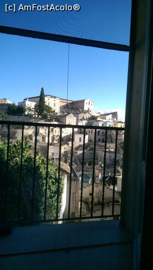 [P02] Privelistea de la fereasta tip balcon frantuzesc.  » foto by IoanaV
 - 
<span class="allrVoted glyphicon glyphicon-heart hidden" id="av887584"></span>
<a class="m-l-10 hidden" id="sv887584" onclick="voting_Foto_DelVot(,887584,22450)" role="button">șterge vot <span class="glyphicon glyphicon-remove"></span></a>
<a id="v9887584" class=" c-red"  onclick="voting_Foto_SetVot(887584)" role="button"><span class="glyphicon glyphicon-heart-empty"></span> <b>LIKE</b> = Votează poza</a> <img class="hidden"  id="f887584W9" src="/imagini/loader.gif" border="0" /><span class="AjErrMes hidden" id="e887584ErM"></span>
