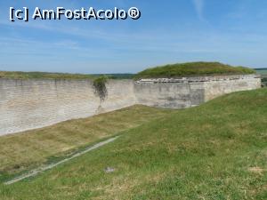 [P14] Zidurile incintei fortificate, construite în perioada stăpânirii otomane » foto by marimag
 - 
<span class="allrVoted glyphicon glyphicon-heart hidden" id="av887733"></span>
<a class="m-l-10 hidden" id="sv887733" onclick="voting_Foto_DelVot(,887733,22455)" role="button">șterge vot <span class="glyphicon glyphicon-remove"></span></a>
<a id="v9887733" class=" c-red"  onclick="voting_Foto_SetVot(887733)" role="button"><span class="glyphicon glyphicon-heart-empty"></span> <b>LIKE</b> = Votează poza</a> <img class="hidden"  id="f887733W9" src="/imagini/loader.gif" border="0" /><span class="AjErrMes hidden" id="e887733ErM"></span>