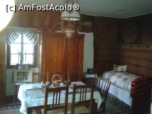 [P16] Mobilier din camera bună » foto by Mitica49
 - 
<span class="allrVoted glyphicon glyphicon-heart hidden" id="av887793"></span>
<a class="m-l-10 hidden" id="sv887793" onclick="voting_Foto_DelVot(,887793,22456)" role="button">șterge vot <span class="glyphicon glyphicon-remove"></span></a>
<a id="v9887793" class=" c-red"  onclick="voting_Foto_SetVot(887793)" role="button"><span class="glyphicon glyphicon-heart-empty"></span> <b>LIKE</b> = Votează poza</a> <img class="hidden"  id="f887793W9" src="/imagini/loader.gif" border="0" /><span class="AjErrMes hidden" id="e887793ErM"></span>