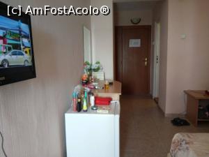[P19] Camera hotel » foto by bianca2bm
 - 
<span class="allrVoted glyphicon glyphicon-heart hidden" id="av887846"></span>
<a class="m-l-10 hidden" id="sv887846" onclick="voting_Foto_DelVot(,887846,22457)" role="button">șterge vot <span class="glyphicon glyphicon-remove"></span></a>
<a id="v9887846" class=" c-red"  onclick="voting_Foto_SetVot(887846)" role="button"><span class="glyphicon glyphicon-heart-empty"></span> <b>LIKE</b> = Votează poza</a> <img class="hidden"  id="f887846W9" src="/imagini/loader.gif" border="0" /><span class="AjErrMes hidden" id="e887846ErM"></span>