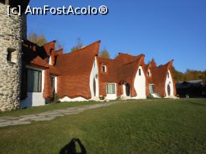 [P04] Porumbacu de Sus - Castelul de lut din Valea Z&acirc;nelor. » foto by iulianic
 - 
<span class="allrVoted glyphicon glyphicon-heart hidden" id="av1346140"></span>
<a class="m-l-10 hidden" id="sv1346140" onclick="voting_Foto_DelVot(,1346140,22464)" role="button">șterge vot <span class="glyphicon glyphicon-remove"></span></a>
<a id="v91346140" class=" c-red"  onclick="voting_Foto_SetVot(1346140)" role="button"><span class="glyphicon glyphicon-heart-empty"></span> <b>LIKE</b> = Votează poza</a> <img class="hidden"  id="f1346140W9" src="/imagini/loader.gif" border="0" /><span class="AjErrMes hidden" id="e1346140ErM"></span>