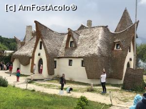 [P02] Primul cadru cu Castelul de lut » foto by Dan&Ema
 - 
<span class="allrVoted glyphicon glyphicon-heart hidden" id="av1087967"></span>
<a class="m-l-10 hidden" id="sv1087967" onclick="voting_Foto_DelVot(,1087967,22464)" role="button">șterge vot <span class="glyphicon glyphicon-remove"></span></a>
<a id="v91087967" class=" c-red"  onclick="voting_Foto_SetVot(1087967)" role="button"><span class="glyphicon glyphicon-heart-empty"></span> <b>LIKE</b> = Votează poza</a> <img class="hidden"  id="f1087967W9" src="/imagini/loader.gif" border="0" /><span class="AjErrMes hidden" id="e1087967ErM"></span>