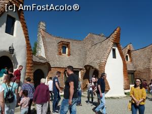 [P11] au fost multi turisti la castel » foto by zlatna
 - 
<span class="allrVoted glyphicon glyphicon-heart hidden" id="av964401"></span>
<a class="m-l-10 hidden" id="sv964401" onclick="voting_Foto_DelVot(,964401,22464)" role="button">șterge vot <span class="glyphicon glyphicon-remove"></span></a>
<a id="v9964401" class=" c-red"  onclick="voting_Foto_SetVot(964401)" role="button"><span class="glyphicon glyphicon-heart-empty"></span> <b>LIKE</b> = Votează poza</a> <img class="hidden"  id="f964401W9" src="/imagini/loader.gif" border="0" /><span class="AjErrMes hidden" id="e964401ErM"></span>