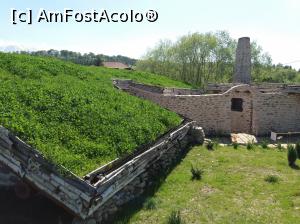 [P05] acoperisul e plin cu iarba » foto by zlatna
 - 
<span class="allrVoted glyphicon glyphicon-heart hidden" id="av964395"></span>
<a class="m-l-10 hidden" id="sv964395" onclick="voting_Foto_DelVot(,964395,22464)" role="button">șterge vot <span class="glyphicon glyphicon-remove"></span></a>
<a id="v9964395" class=" c-red"  onclick="voting_Foto_SetVot(964395)" role="button"><span class="glyphicon glyphicon-heart-empty"></span> <b>LIKE</b> = Votează poza</a> <img class="hidden"  id="f964395W9" src="/imagini/loader.gif" border="0" /><span class="AjErrMes hidden" id="e964395ErM"></span>