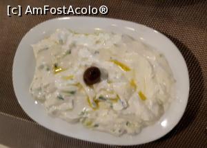 [P32] Taverna Thalassa - tzatziki » foto by Carmen Ion
 - 
<span class="allrVoted glyphicon glyphicon-heart hidden" id="av1209694"></span>
<a class="m-l-10 hidden" id="sv1209694" onclick="voting_Foto_DelVot(,1209694,22481)" role="button">șterge vot <span class="glyphicon glyphicon-remove"></span></a>
<a id="v91209694" class=" c-red"  onclick="voting_Foto_SetVot(1209694)" role="button"><span class="glyphicon glyphicon-heart-empty"></span> <b>LIKE</b> = Votează poza</a> <img class="hidden"  id="f1209694W9" src="/imagini/loader.gif" border="0" /><span class="AjErrMes hidden" id="e1209694ErM"></span>