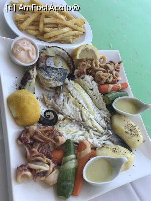 [P47] Taverna Remezzo » foto by krisstinna
 - 
<span class="allrVoted glyphicon glyphicon-heart hidden" id="av906865"></span>
<a class="m-l-10 hidden" id="sv906865" onclick="voting_Foto_DelVot(,906865,22481)" role="button">șterge vot <span class="glyphicon glyphicon-remove"></span></a>
<a id="v9906865" class=" c-red"  onclick="voting_Foto_SetVot(906865)" role="button"><span class="glyphicon glyphicon-heart-empty"></span> <b>LIKE</b> = Votează poza</a> <img class="hidden"  id="f906865W9" src="/imagini/loader.gif" border="0" /><span class="AjErrMes hidden" id="e906865ErM"></span>