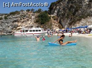 [P24] Agiofili Beach - Daily trip taxi-boat » foto by raducondurache
 - 
<span class="allrVoted glyphicon glyphicon-heart hidden" id="av889603"></span>
<a class="m-l-10 hidden" id="sv889603" onclick="voting_Foto_DelVot(,889603,22487)" role="button">șterge vot <span class="glyphicon glyphicon-remove"></span></a>
<a id="v9889603" class=" c-red"  onclick="voting_Foto_SetVot(889603)" role="button"><span class="glyphicon glyphicon-heart-empty"></span> <b>LIKE</b> = Votează poza</a> <img class="hidden"  id="f889603W9" src="/imagini/loader.gif" border="0" /><span class="AjErrMes hidden" id="e889603ErM"></span>
