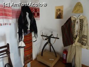 [P15] Costume populare din Apuseni.  » foto by tata123 🔱
 - 
<span class="allrVoted glyphicon glyphicon-heart hidden" id="av1110890"></span>
<a class="m-l-10 hidden" id="sv1110890" onclick="voting_Foto_DelVot(,1110890,22522)" role="button">șterge vot <span class="glyphicon glyphicon-remove"></span></a>
<a id="v91110890" class=" c-red"  onclick="voting_Foto_SetVot(1110890)" role="button"><span class="glyphicon glyphicon-heart-empty"></span> <b>LIKE</b> = Votează poza</a> <img class="hidden"  id="f1110890W9" src="/imagini/loader.gif" border="0" /><span class="AjErrMes hidden" id="e1110890ErM"></span>