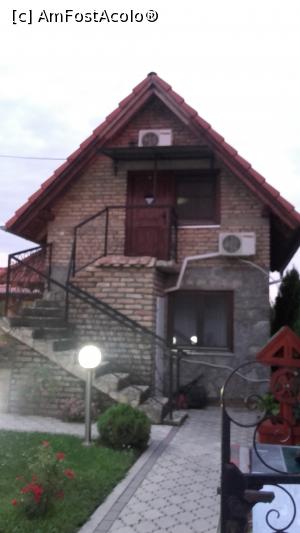 [P13] Vila Boska » foto by Simona Ioana
 - 
<span class="allrVoted glyphicon glyphicon-heart hidden" id="av891678"></span>
<a class="m-l-10 hidden" id="sv891678" onclick="voting_Foto_DelVot(,891678,22536)" role="button">șterge vot <span class="glyphicon glyphicon-remove"></span></a>
<a id="v9891678" class=" c-red"  onclick="voting_Foto_SetVot(891678)" role="button"><span class="glyphicon glyphicon-heart-empty"></span> <b>LIKE</b> = Votează poza</a> <img class="hidden"  id="f891678W9" src="/imagini/loader.gif" border="0" /><span class="AjErrMes hidden" id="e891678ErM"></span>