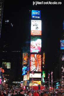 [P09] Times Square!  » foto by ionel64
 - 
<span class="allrVoted glyphicon glyphicon-heart hidden" id="av489899"></span>
<a class="m-l-10 hidden" id="sv489899" onclick="voting_Foto_DelVot(,489899,22539)" role="button">șterge vot <span class="glyphicon glyphicon-remove"></span></a>
<a id="v9489899" class=" c-red"  onclick="voting_Foto_SetVot(489899)" role="button"><span class="glyphicon glyphicon-heart-empty"></span> <b>LIKE</b> = Votează poza</a> <img class="hidden"  id="f489899W9" src="/imagini/loader.gif" border="0" /><span class="AjErrMes hidden" id="e489899ErM"></span>