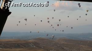 [P11] puzderie de baloane pe cerul Cappadociei, înainte de rasarit » foto by silvia tudoran
 - 
<span class="allrVoted glyphicon glyphicon-heart hidden" id="av1122789"></span>
<a class="m-l-10 hidden" id="sv1122789" onclick="voting_Foto_DelVot(,1122789,22561)" role="button">șterge vot <span class="glyphicon glyphicon-remove"></span></a>
<a id="v91122789" class=" c-red"  onclick="voting_Foto_SetVot(1122789)" role="button"><span class="glyphicon glyphicon-heart-empty"></span> <b>LIKE</b> = Votează poza</a> <img class="hidden"  id="f1122789W9" src="/imagini/loader.gif" border="0" /><span class="AjErrMes hidden" id="e1122789ErM"></span>