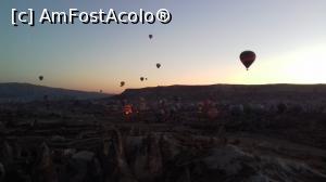 [P12] Dimineaţa înainte de răsărit: unele s-au ridicat, alte baloane se pregătesc » foto by irinad
 - 
<span class="allrVoted glyphicon glyphicon-heart hidden" id="av913092"></span>
<a class="m-l-10 hidden" id="sv913092" onclick="voting_Foto_DelVot(,913092,22561)" role="button">șterge vot <span class="glyphicon glyphicon-remove"></span></a>
<a id="v9913092" class=" c-red"  onclick="voting_Foto_SetVot(913092)" role="button"><span class="glyphicon glyphicon-heart-empty"></span> <b>LIKE</b> = Votează poza</a> <img class="hidden"  id="f913092W9" src="/imagini/loader.gif" border="0" /><span class="AjErrMes hidden" id="e913092ErM"></span>