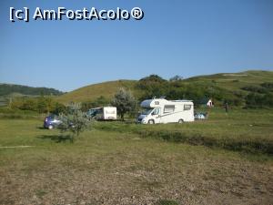 [P13] O parte din campingul aflat lângă Vulcanii Noroioşi.  » foto by Floryn81
 - 
<span class="allrVoted glyphicon glyphicon-heart hidden" id="av893340"></span>
<a class="m-l-10 hidden" id="sv893340" onclick="voting_Foto_DelVot(,893340,22571)" role="button">șterge vot <span class="glyphicon glyphicon-remove"></span></a>
<a id="v9893340" class=" c-red"  onclick="voting_Foto_SetVot(893340)" role="button"><span class="glyphicon glyphicon-heart-empty"></span> <b>LIKE</b> = Votează poza</a> <img class="hidden"  id="f893340W9" src="/imagini/loader.gif" border="0" /><span class="AjErrMes hidden" id="e893340ErM"></span>