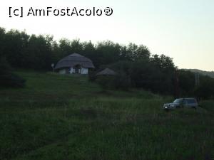 [P16] Acolo sus se află bungaloul din camping.  » foto by Floryn81
 - 
<span class="allrVoted glyphicon glyphicon-heart hidden" id="av893349"></span>
<a class="m-l-10 hidden" id="sv893349" onclick="voting_Foto_DelVot(,893349,22571)" role="button">șterge vot <span class="glyphicon glyphicon-remove"></span></a>
<a id="v9893349" class=" c-red"  onclick="voting_Foto_SetVot(893349)" role="button"><span class="glyphicon glyphicon-heart-empty"></span> <b>LIKE</b> = Votează poza</a> <img class="hidden"  id="f893349W9" src="/imagini/loader.gif" border="0" /><span class="AjErrMes hidden" id="e893349ErM"></span>