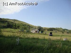 [P18] Campingul 'Muddyland' văzut din alt unghi. În spate este aleea către Pâclele Mici.  » foto by Floryn81
 - 
<span class="allrVoted glyphicon glyphicon-heart hidden" id="av893356"></span>
<a class="m-l-10 hidden" id="sv893356" onclick="voting_Foto_DelVot(,893356,22571)" role="button">șterge vot <span class="glyphicon glyphicon-remove"></span></a>
<a id="v9893356" class=" c-red"  onclick="voting_Foto_SetVot(893356)" role="button"><span class="glyphicon glyphicon-heart-empty"></span> <b>LIKE</b> = Votează poza</a> <img class="hidden"  id="f893356W9" src="/imagini/loader.gif" border="0" /><span class="AjErrMes hidden" id="e893356ErM"></span>