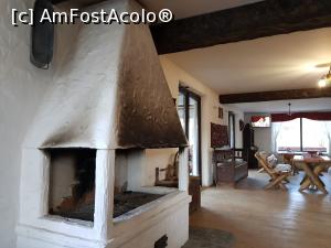 [P03] Restaurant Satu Muscelean - interior » foto by nicole33
 - 
<span class="allrVoted glyphicon glyphicon-heart hidden" id="av1337552"></span>
<a class="m-l-10 hidden" id="sv1337552" onclick="voting_Foto_DelVot(,1337552,22572)" role="button">șterge vot <span class="glyphicon glyphicon-remove"></span></a>
<a id="v91337552" class=" c-red"  onclick="voting_Foto_SetVot(1337552)" role="button"><span class="glyphicon glyphicon-heart-empty"></span> <b>LIKE</b> = Votează poza</a> <img class="hidden"  id="f1337552W9" src="/imagini/loader.gif" border="0" /><span class="AjErrMes hidden" id="e1337552ErM"></span>