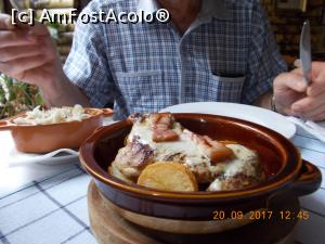[P26] Așa se mănâncă la Gherla, bănuiesc fără cuțit!  » foto by elviramvio
 - 
<span class="allrVoted glyphicon glyphicon-heart hidden" id="av903667"></span>
<a class="m-l-10 hidden" id="sv903667" onclick="voting_Foto_DelVot(,903667,22572)" role="button">șterge vot <span class="glyphicon glyphicon-remove"></span></a>
<a id="v9903667" class=" c-red"  onclick="voting_Foto_SetVot(903667)" role="button"><span class="glyphicon glyphicon-heart-empty"></span> <b>LIKE</b> = Votează poza</a> <img class="hidden"  id="f903667W9" src="/imagini/loader.gif" border="0" /><span class="AjErrMes hidden" id="e903667ErM"></span>