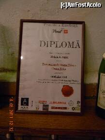 [P10] Crama Ţelna - una din diplomele obţinute de vinurile de aici. » foto by creivean
 - 
<span class="allrVoted glyphicon glyphicon-heart hidden" id="av266936"></span>
<a class="m-l-10 hidden" id="sv266936" onclick="voting_Foto_DelVot(,266936,22584)" role="button">șterge vot <span class="glyphicon glyphicon-remove"></span></a>
<a id="v9266936" class=" c-red"  onclick="voting_Foto_SetVot(266936)" role="button"><span class="glyphicon glyphicon-heart-empty"></span> <b>LIKE</b> = Votează poza</a> <img class="hidden"  id="f266936W9" src="/imagini/loader.gif" border="0" /><span class="AjErrMes hidden" id="e266936ErM"></span>