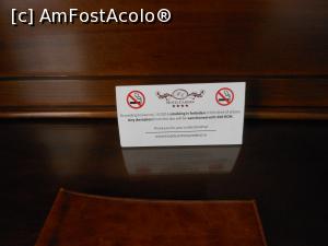 [P17] Hotel Carmen - Predeal. Fumatul în cameră este interzis. » foto by iulianic
 - 
<span class="allrVoted glyphicon glyphicon-heart hidden" id="av1335071"></span>
<a class="m-l-10 hidden" id="sv1335071" onclick="voting_Foto_DelVot(,1335071,22589)" role="button">șterge vot <span class="glyphicon glyphicon-remove"></span></a>
<a id="v91335071" class=" c-red"  onclick="voting_Foto_SetVot(1335071)" role="button"><span class="glyphicon glyphicon-heart-empty"></span> <b>LIKE</b> = Votează poza</a> <img class="hidden"  id="f1335071W9" src="/imagini/loader.gif" border="0" /><span class="AjErrMes hidden" id="e1335071ErM"></span>