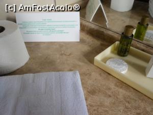 [P23] Hotel Carmen - Predeal. Baia camerei 407. » foto by iulianic
 - 
<span class="allrVoted glyphicon glyphicon-heart hidden" id="av1335077"></span>
<a class="m-l-10 hidden" id="sv1335077" onclick="voting_Foto_DelVot(,1335077,22589)" role="button">șterge vot <span class="glyphicon glyphicon-remove"></span></a>
<a id="v91335077" class=" c-red"  onclick="voting_Foto_SetVot(1335077)" role="button"><span class="glyphicon glyphicon-heart-empty"></span> <b>LIKE</b> = Votează poza</a> <img class="hidden"  id="f1335077W9" src="/imagini/loader.gif" border="0" /><span class="AjErrMes hidden" id="e1335077ErM"></span>