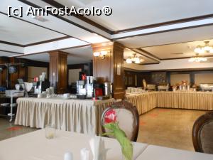 [P26] Hotel Carmen - Predeal. În restaurant, la micul dejun. » foto by iulianic
 - 
<span class="allrVoted glyphicon glyphicon-heart hidden" id="av1335080"></span>
<a class="m-l-10 hidden" id="sv1335080" onclick="voting_Foto_DelVot(,1335080,22589)" role="button">șterge vot <span class="glyphicon glyphicon-remove"></span></a>
<a id="v91335080" class=" c-red"  onclick="voting_Foto_SetVot(1335080)" role="button"><span class="glyphicon glyphicon-heart-empty"></span> <b>LIKE</b> = Votează poza</a> <img class="hidden"  id="f1335080W9" src="/imagini/loader.gif" border="0" /><span class="AjErrMes hidden" id="e1335080ErM"></span>