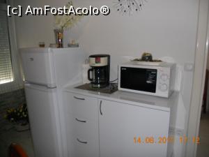 [P16] bucătăria este utilată complet » foto by zlatna
 - 
<span class="allrVoted glyphicon glyphicon-heart hidden" id="av895410"></span>
<a class="m-l-10 hidden" id="sv895410" onclick="voting_Foto_DelVot(,895410,22610)" role="button">șterge vot <span class="glyphicon glyphicon-remove"></span></a>
<a id="v9895410" class=" c-red"  onclick="voting_Foto_SetVot(895410)" role="button"><span class="glyphicon glyphicon-heart-empty"></span> <b>LIKE</b> = Votează poza</a> <img class="hidden"  id="f895410W9" src="/imagini/loader.gif" border="0" /><span class="AjErrMes hidden" id="e895410ErM"></span>