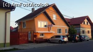 [P01] Casa Andra, Cartisoara » foto by raducondurache
 - 
<span class="allrVoted glyphicon glyphicon-heart hidden" id="av895506"></span>
<a class="m-l-10 hidden" id="sv895506" onclick="voting_Foto_DelVot(,895506,22611)" role="button">șterge vot <span class="glyphicon glyphicon-remove"></span></a>
<a id="v9895506" class=" c-red"  onclick="voting_Foto_SetVot(895506)" role="button"><span class="glyphicon glyphicon-heart-empty"></span> <b>LIKE</b> = Votează poza</a> <img class="hidden"  id="f895506W9" src="/imagini/loader.gif" border="0" /><span class="AjErrMes hidden" id="e895506ErM"></span>
