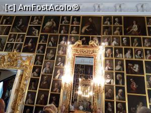 [P20] Sala Tablourilor-368 portrete de femei » foto by DOINITA
 - 
<span class="allrVoted glyphicon glyphicon-heart hidden" id="av981693"></span>
<a class="m-l-10 hidden" id="sv981693" onclick="voting_Foto_DelVot(,981693,22636)" role="button">șterge vot <span class="glyphicon glyphicon-remove"></span></a>
<a id="v9981693" class=" c-red"  onclick="voting_Foto_SetVot(981693)" role="button"><span class="glyphicon glyphicon-heart-empty"></span> <b>LIKE</b> = Votează poza</a> <img class="hidden"  id="f981693W9" src="/imagini/loader.gif" border="0" /><span class="AjErrMes hidden" id="e981693ErM"></span>