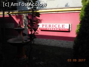 [P21] Hostel Pericle - Plante ornamentale și decorațiuni la Terasa Pericle.  » foto by iulianic
 - 
<span class="allrVoted glyphicon glyphicon-heart hidden" id="av897902"></span>
<a class="m-l-10 hidden" id="sv897902" onclick="voting_Foto_DelVot(,897902,22653)" role="button">șterge vot <span class="glyphicon glyphicon-remove"></span></a>
<a id="v9897902" class=" c-red"  onclick="voting_Foto_SetVot(897902)" role="button"><span class="glyphicon glyphicon-heart-empty"></span> <b>LIKE</b> = Votează poza</a> <img class="hidden"  id="f897902W9" src="/imagini/loader.gif" border="0" /><span class="AjErrMes hidden" id="e897902ErM"></span>