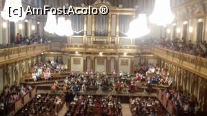 [P05] Poza făcută cu mare greutate căci era interzis. Aveți în imagine orchestra. » foto by mirelutza
 - 
<span class="allrVoted glyphicon glyphicon-heart hidden" id="av898074"></span>
<a class="m-l-10 hidden" id="sv898074" onclick="voting_Foto_DelVot(,898074,22662)" role="button">șterge vot <span class="glyphicon glyphicon-remove"></span></a>
<a id="v9898074" class=" c-red"  onclick="voting_Foto_SetVot(898074)" role="button"><span class="glyphicon glyphicon-heart-empty"></span> <b>LIKE</b> = Votează poza</a> <img class="hidden"  id="f898074W9" src="/imagini/loader.gif" border="0" /><span class="AjErrMes hidden" id="e898074ErM"></span>