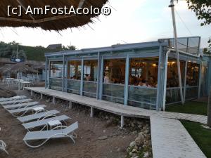 [P08] O parte din restaurant și o parte din plajă » foto by crismis
 - 
<span class="allrVoted glyphicon glyphicon-heart hidden" id="av1090721"></span>
<a class="m-l-10 hidden" id="sv1090721" onclick="voting_Foto_DelVot(,1090721,22681)" role="button">șterge vot <span class="glyphicon glyphicon-remove"></span></a>
<a id="v91090721" class=" c-red"  onclick="voting_Foto_SetVot(1090721)" role="button"><span class="glyphicon glyphicon-heart-empty"></span> <b>LIKE</b> = Votează poza</a> <img class="hidden"  id="f1090721W9" src="/imagini/loader.gif" border="0" /><span class="AjErrMes hidden" id="e1090721ErM"></span>