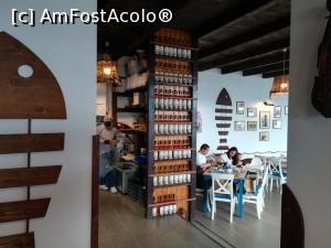 [P24] Pescăria lui Matei - interior » foto by Mika
 - 
<span class="allrVoted glyphicon glyphicon-heart hidden" id="av1225247"></span>
<a class="m-l-10 hidden" id="sv1225247" onclick="voting_Foto_DelVot(,1225247,22681)" role="button">șterge vot <span class="glyphicon glyphicon-remove"></span></a>
<a id="v91225247" class=" c-red"  onclick="voting_Foto_SetVot(1225247)" role="button"><span class="glyphicon glyphicon-heart-empty"></span> <b>LIKE</b> = Votează poza</a> <img class="hidden"  id="f1225247W9" src="/imagini/loader.gif" border="0" /><span class="AjErrMes hidden" id="e1225247ErM"></span>