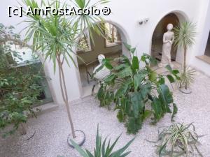 [P14] 14. Grădina interioară 1, &icirc;nainte de intrarea la &bdquo;Wine House&rdquo;. » foto by doinafil
 - 
<span class="allrVoted glyphicon glyphicon-heart hidden" id="av1231565"></span>
<a class="m-l-10 hidden" id="sv1231565" onclick="voting_Foto_DelVot(,1231565,22688)" role="button">șterge vot <span class="glyphicon glyphicon-remove"></span></a>
<a id="v91231565" class=" c-red"  onclick="voting_Foto_SetVot(1231565)" role="button"><span class="glyphicon glyphicon-heart-empty"></span> <b>LIKE</b> = Votează poza</a> <img class="hidden"  id="f1231565W9" src="/imagini/loader.gif" border="0" /><span class="AjErrMes hidden" id="e1231565ErM"></span>