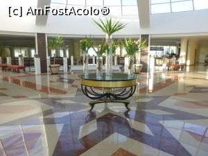 [P05] 5. &Icirc;n centru, sub bolta de sticlă, este un frumos decor floral. » foto by doinafil
 - 
<span class="allrVoted glyphicon glyphicon-heart hidden" id="av1231556"></span>
<a class="m-l-10 hidden" id="sv1231556" onclick="voting_Foto_DelVot(,1231556,22688)" role="button">șterge vot <span class="glyphicon glyphicon-remove"></span></a>
<a id="v91231556" class=" c-red"  onclick="voting_Foto_SetVot(1231556)" role="button"><span class="glyphicon glyphicon-heart-empty"></span> <b>LIKE</b> = Votează poza</a> <img class="hidden"  id="f1231556W9" src="/imagini/loader.gif" border="0" /><span class="AjErrMes hidden" id="e1231556ErM"></span>